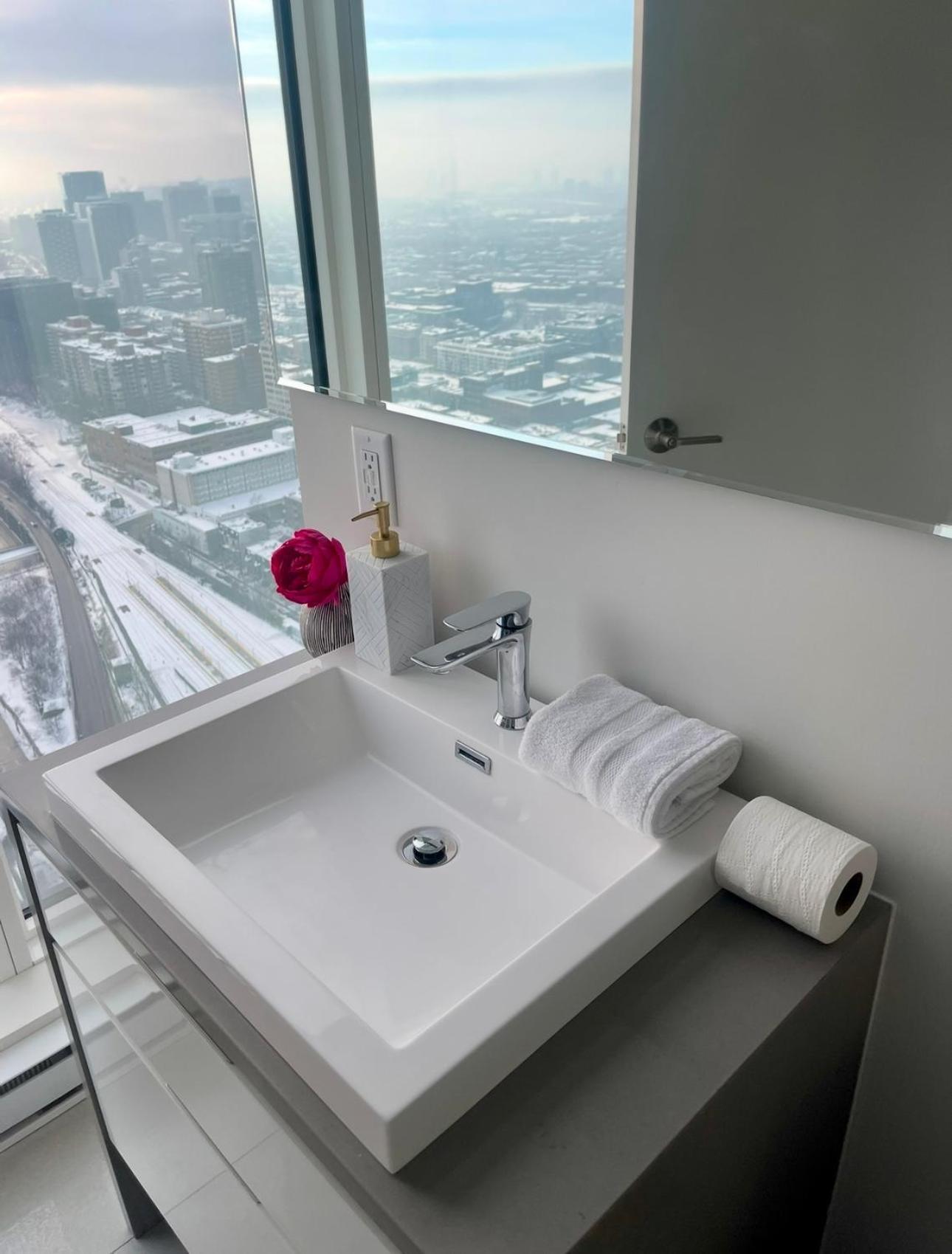 Spectacular Skyline Views - Downtown Montreal - Luxury Condo & Penthouse חדר תמונה
