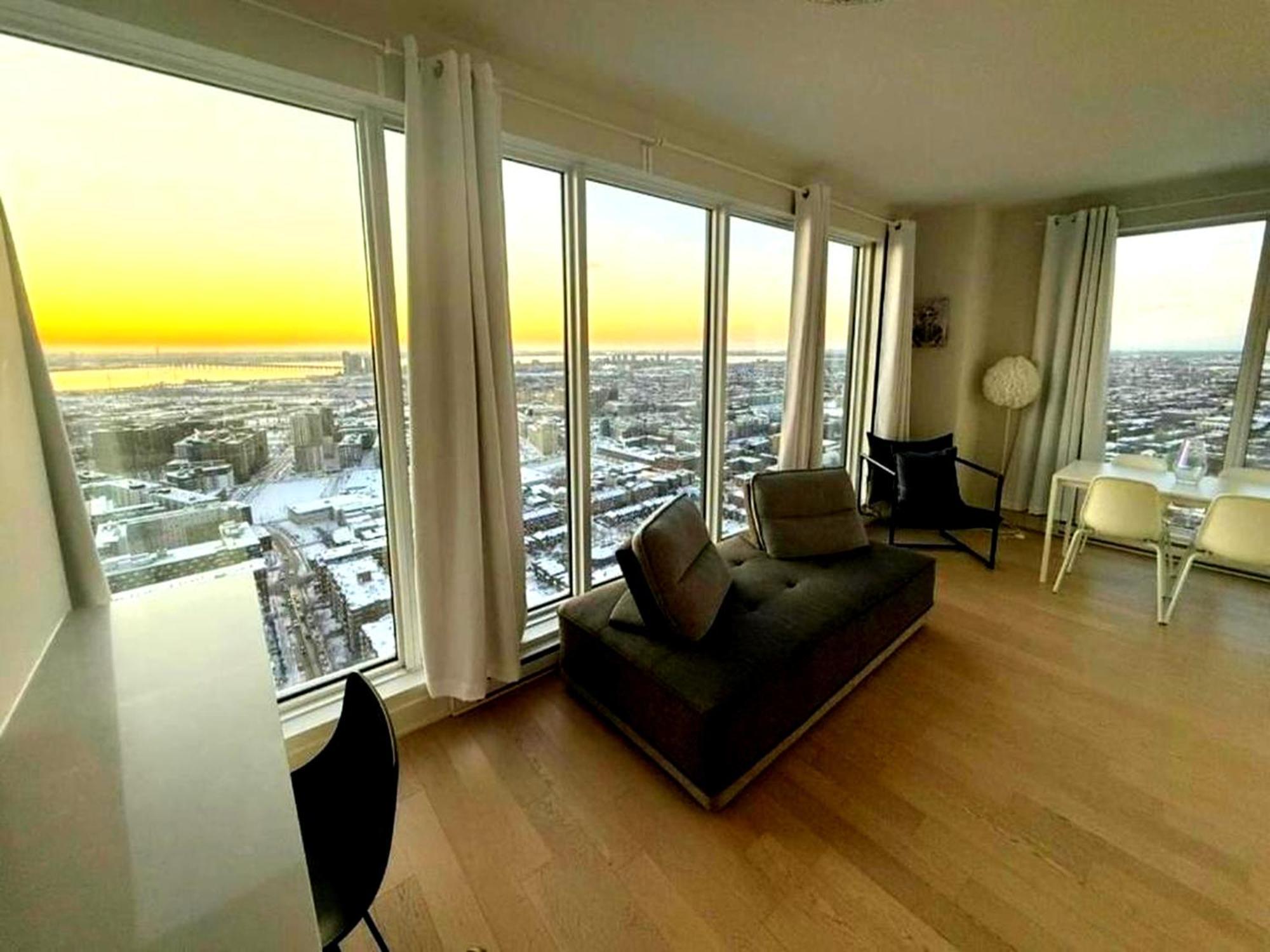 Spectacular Skyline Views - Downtown Montreal - Luxury Condo & Penthouse מראה חיצוני תמונה