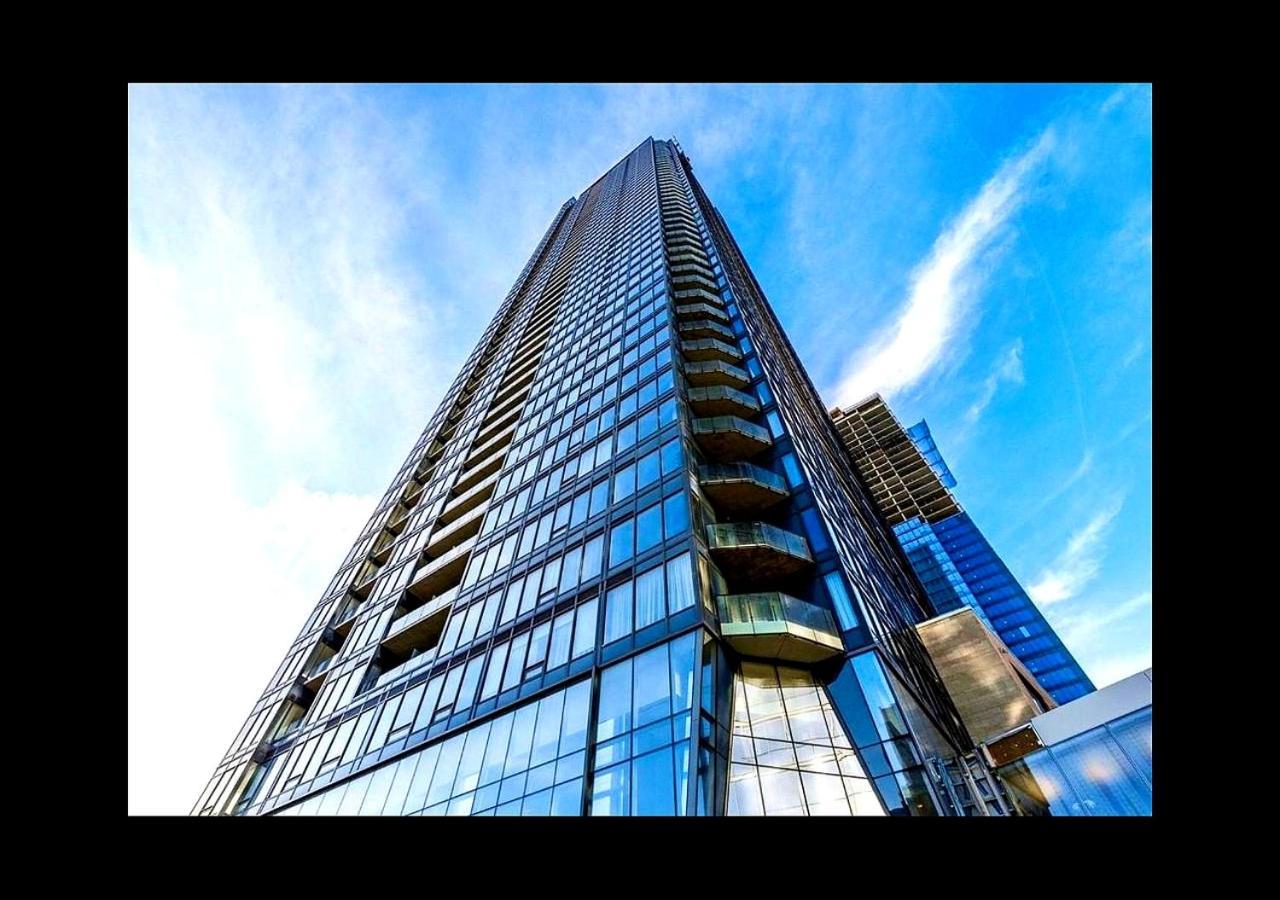 Spectacular Skyline Views - Downtown Montreal - Luxury Condo & Penthouse מראה חיצוני תמונה